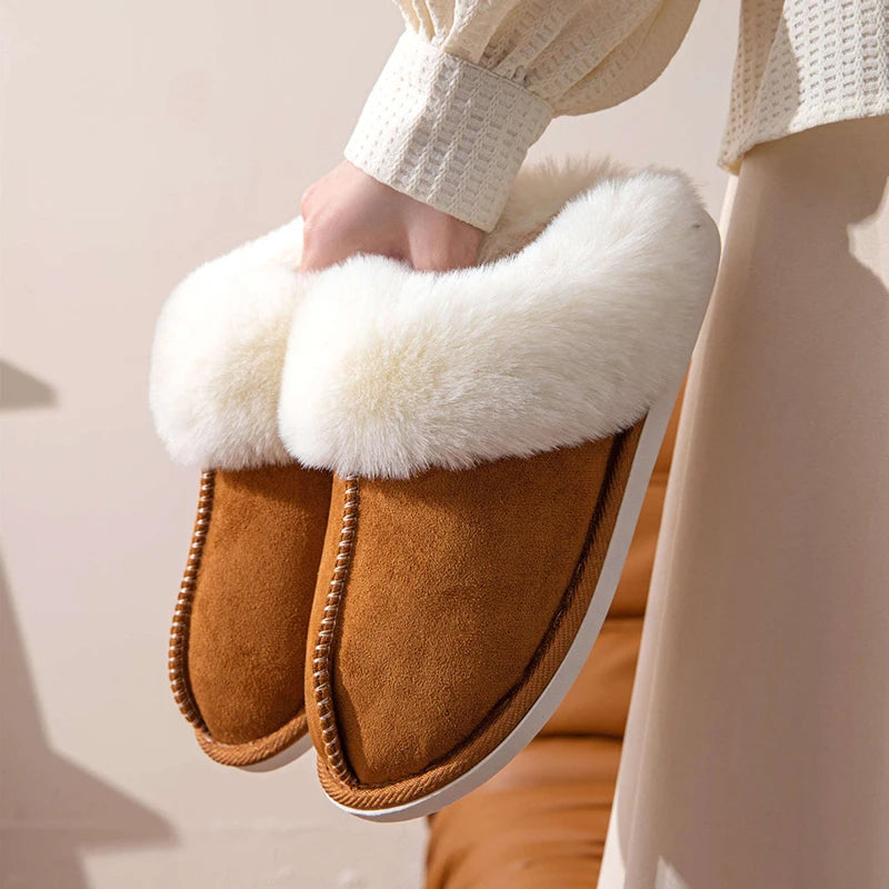 Pantuflas cálidas de invierno para mujer.