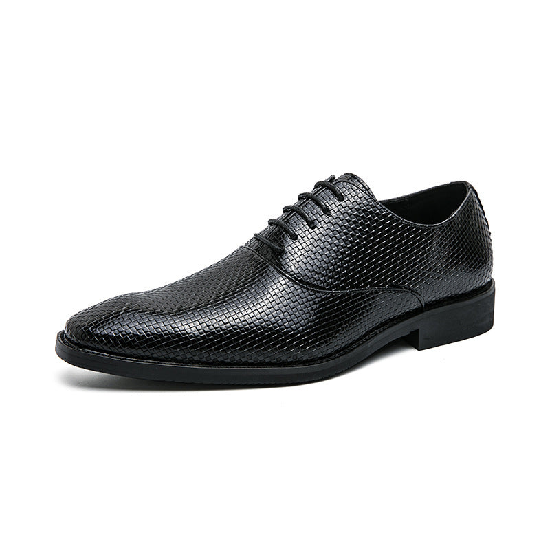 Chaussures d'affaires en cuir pour hommes, style rétro.